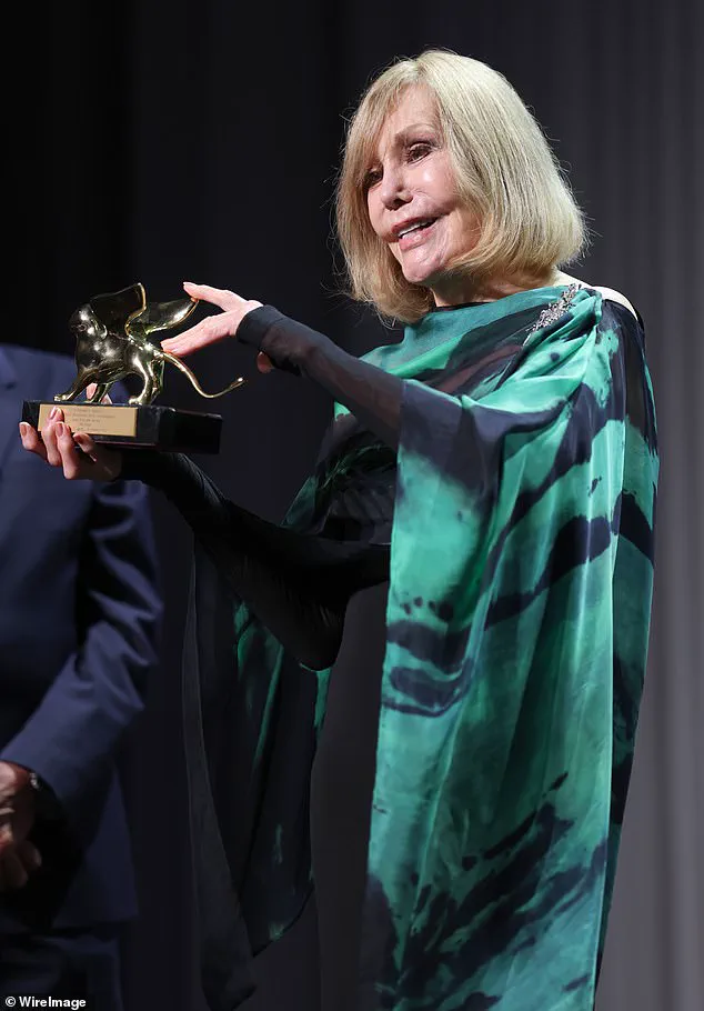 Kim Novak's Age-Defying Appearance Sparks Conversation at Venice Film Festival
