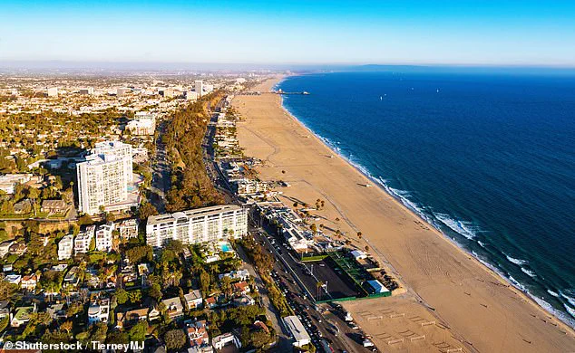 Santa Monica Residents Outraged as Unpermitted Sober Living Facility Sneaks in 50 Disruptive Strangers the Night Before Thanksgiving