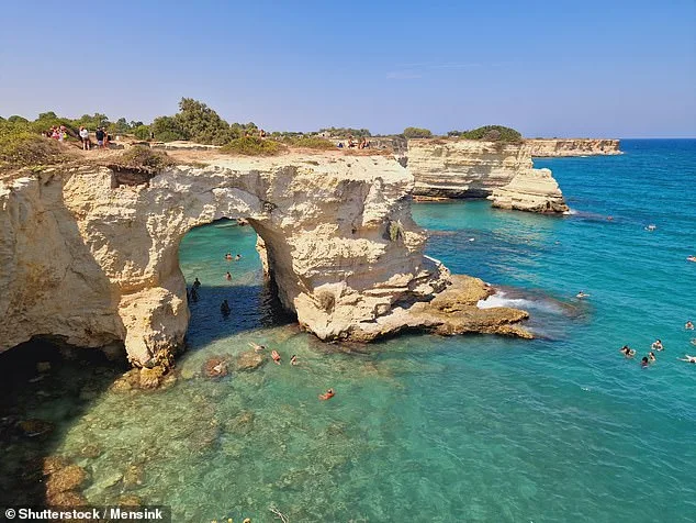 Italy's 'Love Arch' Collapses on Valentine's Day, Ending a Legend of Eternal Devotion