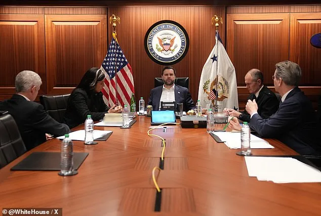 White House Chief of Staff's Whoop Tracker Sparks Security Concerns Amid Situation Room Controversy