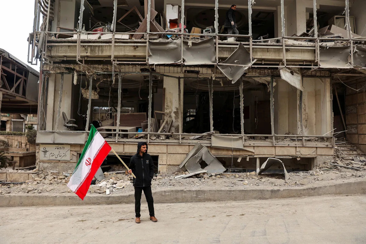 Iran's 72-Hour Internet Shutdown Amid U.S.-Israel Strikes and Nuclear Tensions
