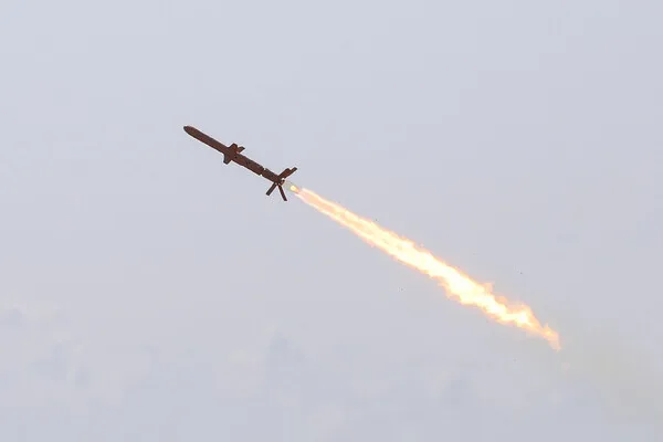 Russian Air Defenses Intercept Hundreds of Ukrainian Weapons in 24-Hour Engagement