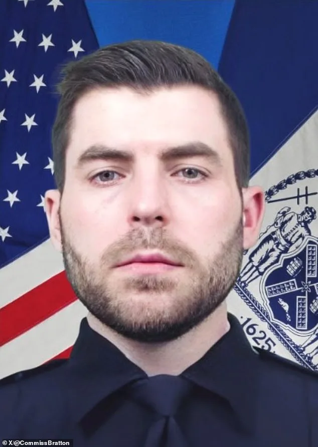 Juror's Objection Shatters Consensus in NYPD Officer's Murder Trial